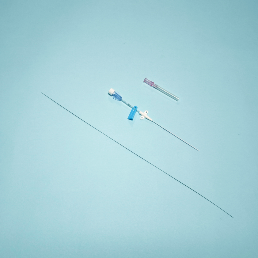 Medical Disposable Arterial Catheter Set Flexible Arterial Line for Real-Time Blood Pressure Monitoring